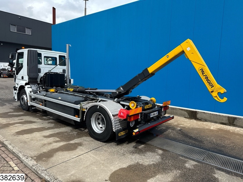 Iveco Stralis 330 CNG Unused, EURO 6, Retarder, Palfinger - משאית הרמת וו: תמונה 4 Iveco Stralis 330 CNG Unused, EURO 6, Retarder, Palfinger - משאית הרמת וו: תמונה 4