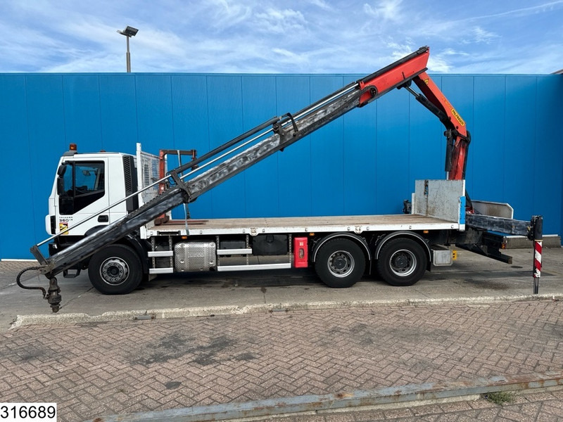 Iveco Trakker 360 6x4, EURO 6, Palfinger, Remote - משאית צד נופל/ שטוחה, משאית מנוף: תמונה 3 Iveco Trakker 360 6x4, EURO 6, Palfinger, Remote - משאית צד נופל/ שטוחה, משאית מנוף: תמונה 3