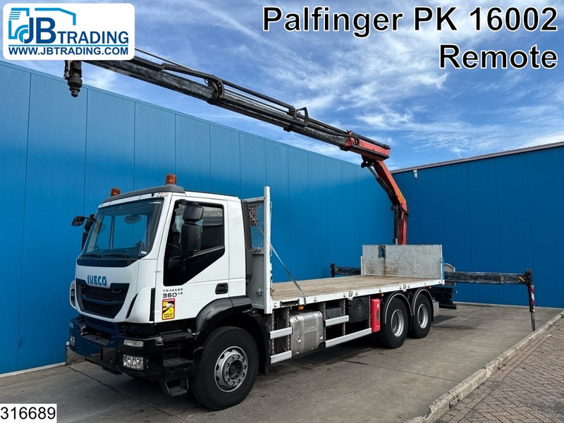 Iveco Trakker 360 6x4, EURO 6, Palfinger, Remote - משאית צד נופל/ שטוחה, משאית מנוף: תמונה 1 Iveco Trakker 360 6x4, EURO 6, Palfinger, Remote - משאית צד נופל/ שטוחה, משאית מנוף: תמונה 1
