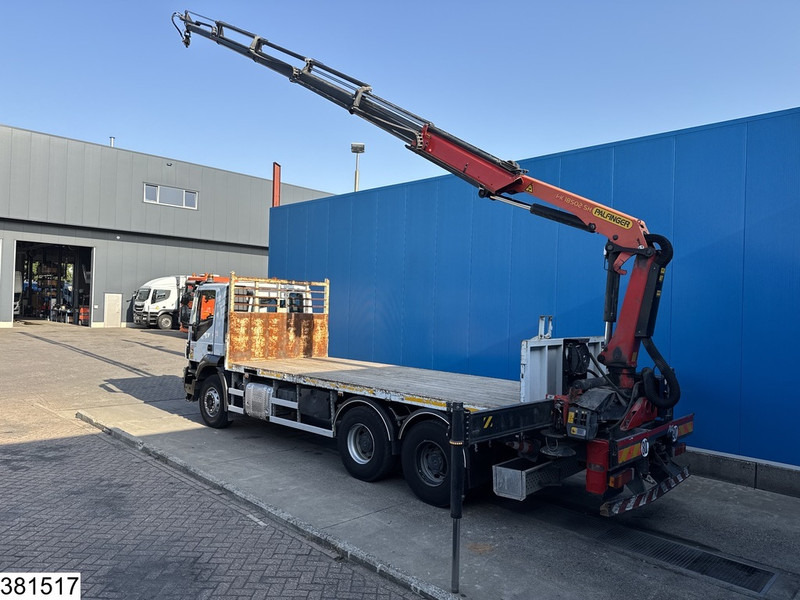 Iveco Trakker 360 - משאית צד נופל/ שטוחה, משאית מנוף: תמונה 4 Iveco Trakker 360 - משאית צד נופל/ שטוחה, משאית מנוף: תמונה 4
