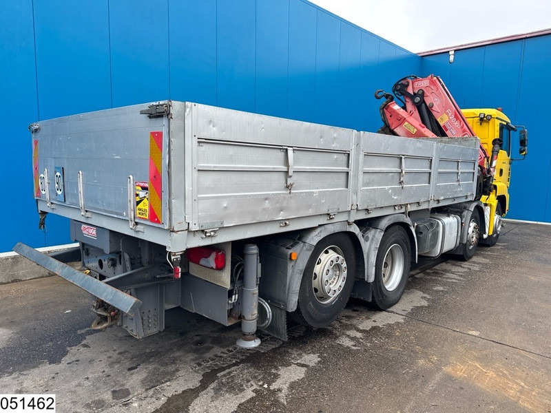 MAN TGA 35 400 8x2, Handgeschakeld, Fassi, Remote - משאית צד נופל/ שטוחה, משאית מנוף: תמונה 2 MAN TGA 35 400 8x2, Handgeschakeld, Fassi, Remote - משאית צד נופל/ שטוחה, משאית מנוף: תמונה 2