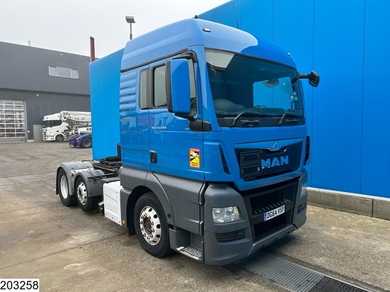 MAN TGX 24 440 6x2, EURO 5, RHD, ADR, PTO - יחידת טרקטור: תמונה 4 MAN TGX 24 440 6x2, EURO 5, RHD, ADR, PTO - יחידת טרקטור: תמונה 4