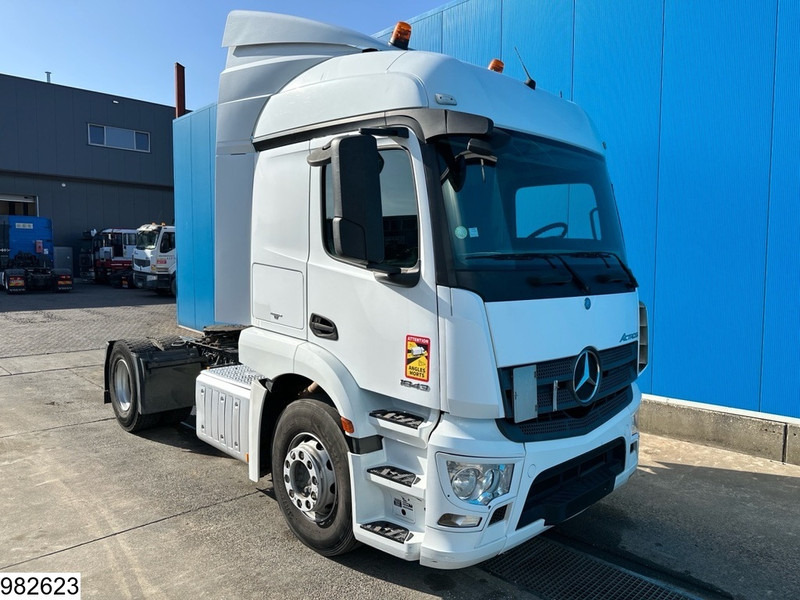 Mercedes-Benz Actros 1843 EURO 6 - יחידת טרקטור: תמונה 3 Mercedes-Benz Actros 1843 EURO 6 - יחידת טרקטור: תמונה 3