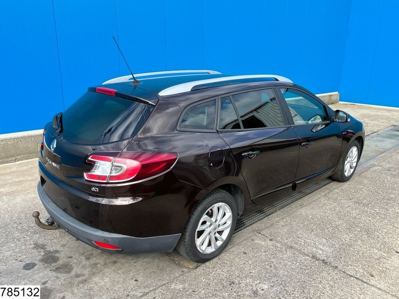 Renault ? Megane 1.5 Price includes VAT - מכונית: תמונה 5 Renault ? Megane 1.5 Price includes VAT - מכונית: תמונה 5