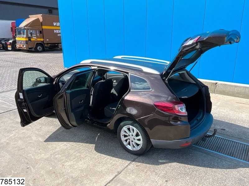 Renault ? Megane 1.5 Price includes VAT - מכונית: תמונה 2 Renault ? Megane 1.5 Price includes VAT - מכונית: תמונה 2