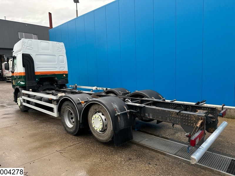 Renault Premium 370 Dxi 6x2, EURO 5 - משאית עם שלדת תא: תמונה 4 Renault Premium 370 Dxi 6x2, EURO 5 - משאית עם שלדת תא: תמונה 4
