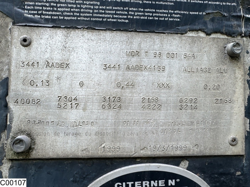 Trailor Fuel 40082 Litres, 9 Compartments - סמיטריילר מכל: תמונה 4 Trailor Fuel 40082 Litres, 9 Compartments - סמיטריילר מכל: תמונה 4
