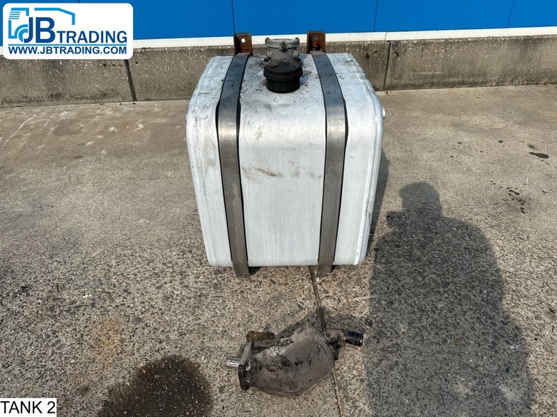 Universeel Pump and tank - מכל הידרולי: תמונה 1 Universeel Pump and tank - מכל הידרולי: תמונה 1