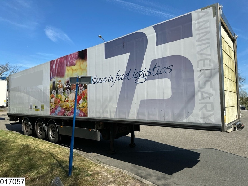 Van Eck Koel vries Mitsubishi - סמיטריילר עם קירור: תמונה 5 Van Eck Koel vries Mitsubishi - סמיטריילר עם קירור: תמונה 5