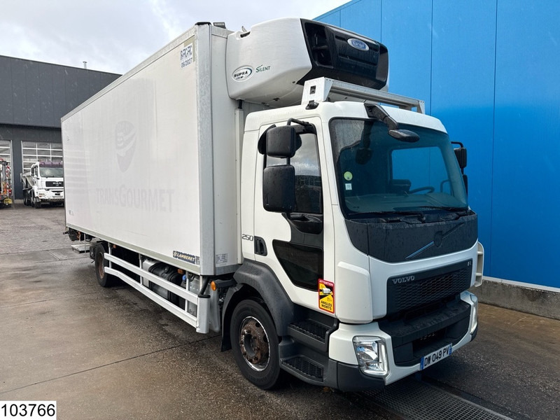 Volvo FL 250 EURO 6, Dhollandia, Carrier, 3 Compartments - משאית קירור: תמונה 3 Volvo FL 250 EURO 6, Dhollandia, Carrier, 3 Compartments - משאית קירור: תמונה 3