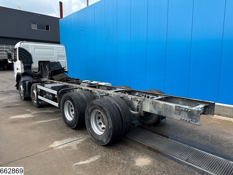Volvo FM 410 8x4, EURO 5, PTO - משאית עם שלדת תא: תמונה 4 Volvo FM 410 8x4, EURO 5, PTO - משאית עם שלדת תא: תמונה 4