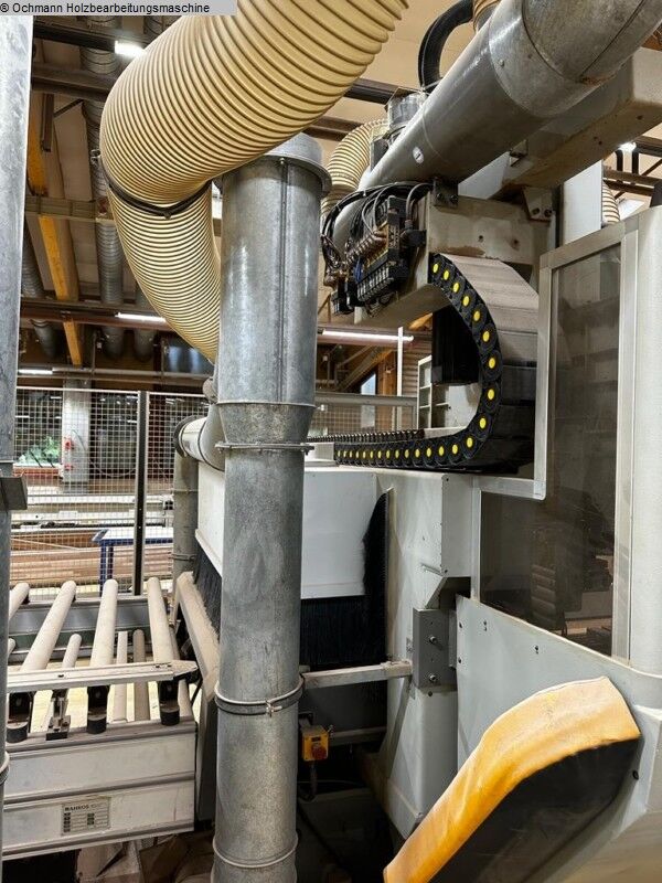 SCM Routech R 3000 - מרכז עיבוד CNC לעץ: תמונה 3 SCM Routech R 3000 - מרכז עיבוד CNC לעץ: תמונה 3