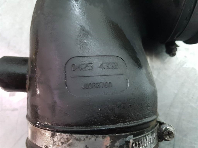 Ahlmann AZ150-4100290A-Air filter hose/Luftfilterschlauch - מנוע וחלקים עבור מכונת בנייה: תמונה 3 Ahlmann AZ150-4100290A-Air filter hose/Luftfilterschlauch - מנוע וחלקים עבור מכונת בנייה: תמונה 3