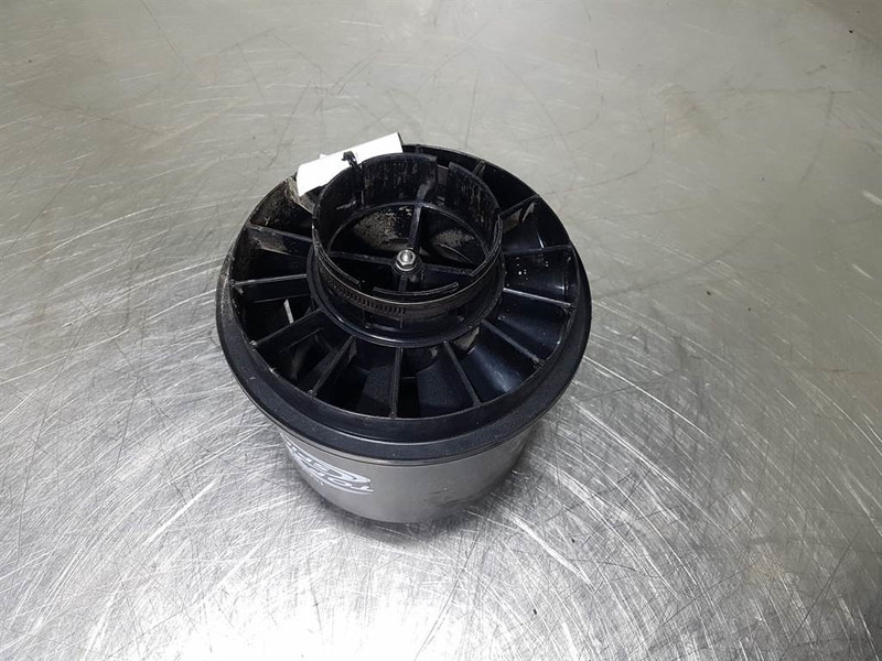 Ahlmann AZ150-4110493A-Air filter/Luftfilter Regenkappe - מנוע וחלקים עבור מכונת בנייה: תמונה 2 Ahlmann AZ150-4110493A-Air filter/Luftfilter Regenkappe - מנוע וחלקים עבור מכונת בנייה: תמונה 2