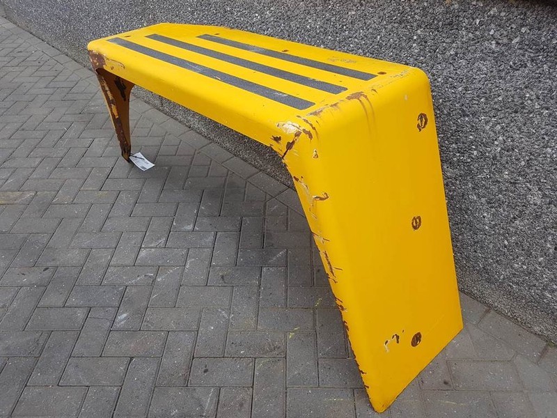 Ahlmann AZ150-4181501A-R/A-Mud guard/Kotfluegel/Spatbord - כנפון עבור מכונת בנייה: תמונה 3 Ahlmann AZ150-4181501A-R/A-Mud guard/Kotfluegel/Spatbord - כנפון עבור מכונת בנייה: תמונה 3