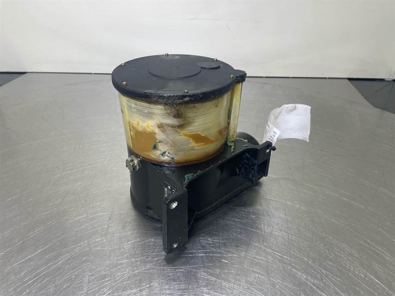 Ahlmann AZ150-Vogel KFG1-5+924 24V-Lubricating system - מסגרת/ שלדה עבור מכונת בנייה: תמונה 3 Ahlmann AZ150-Vogel KFG1-5+924 24V-Lubricating system - מסגרת/ שלדה עבור מכונת בנייה: תמונה 3