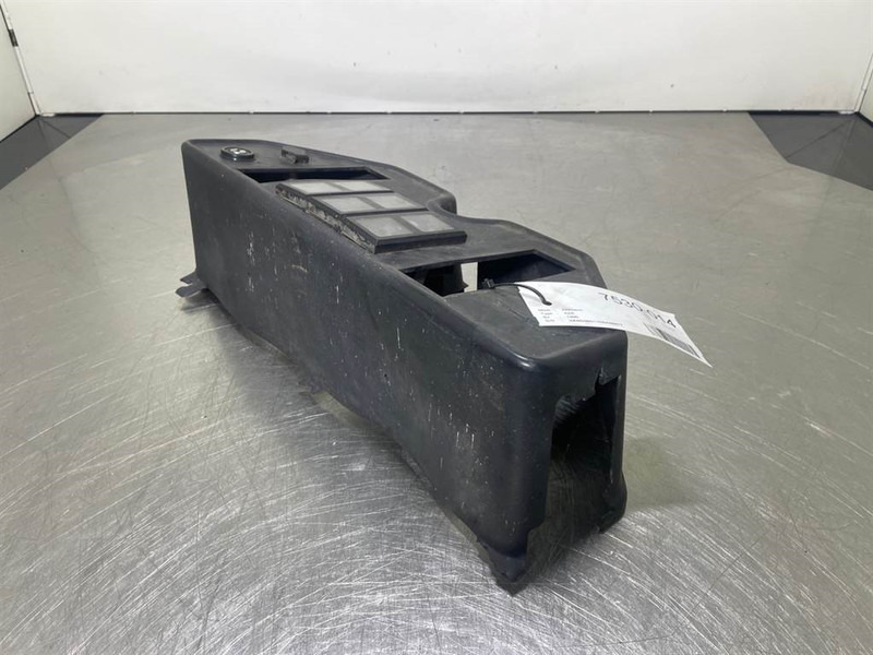 Ahlmann AZ6 - Dashboard/Console/Konsole - תא ופנים הרכב עבור מכונת בנייה: תמונה 4 Ahlmann AZ6 - Dashboard/Console/Konsole - תא ופנים הרכב עבור מכונת בנייה: תמונה 4