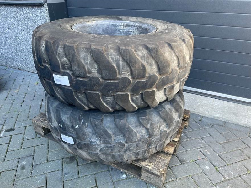 Ahlmann AZ85-Dunlop 405/70R20 (16/70R20)-Tire/Reifen/Band - גלגלים וצמיגים עבור מכונת בנייה: תמונה 2 Ahlmann AZ85-Dunlop 405/70R20 (16/70R20)-Tire/Reifen/Band - גלגלים וצמיגים עבור מכונת בנייה: תמונה 2