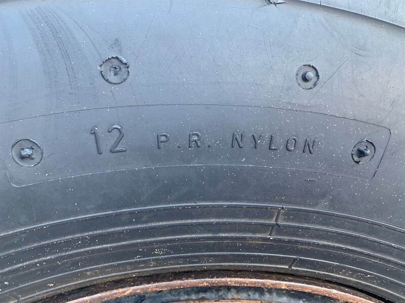 Alliance 48x31.00-20 NHS - Flotation 331 - Tire/Reifen/Band - גלגלים וצמיגים עבור מכונת בנייה: תמונה 3 Alliance 48x31.00-20 NHS - Flotation 331 - Tire/Reifen/Band - גלגלים וצמיגים עבור מכונת בנייה: תמונה 3