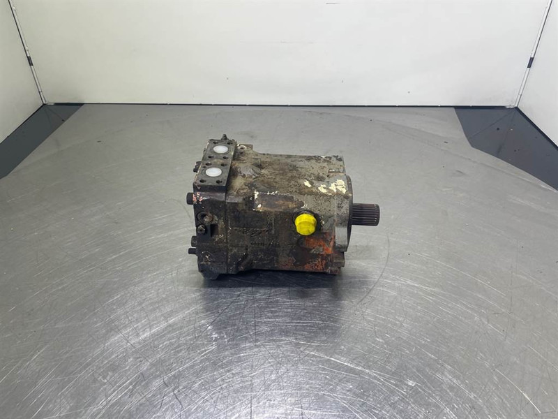 Atlas AR70-Linde-Drive motor/Fahrmotor/Rijmotor - חלקי הידרוליקה עבור מכונת בנייה: תמונה 4 Atlas AR70-Linde-Drive motor/Fahrmotor/Rijmotor - חלקי הידרוליקה עבור מכונת בנייה: תמונה 4