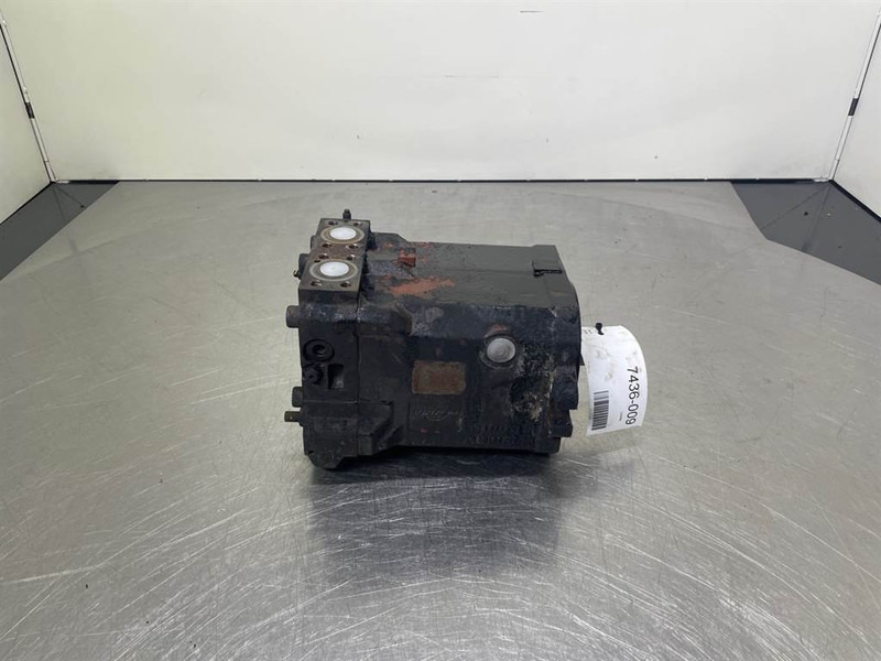 Atlas AR75-Linde-Drive motor/Fahrmotor/Rijmotor - חלקי הידרוליקה עבור מכונת בנייה: תמונה 4 Atlas AR75-Linde-Drive motor/Fahrmotor/Rijmotor - חלקי הידרוליקה עבור מכונת בנייה: תמונה 4