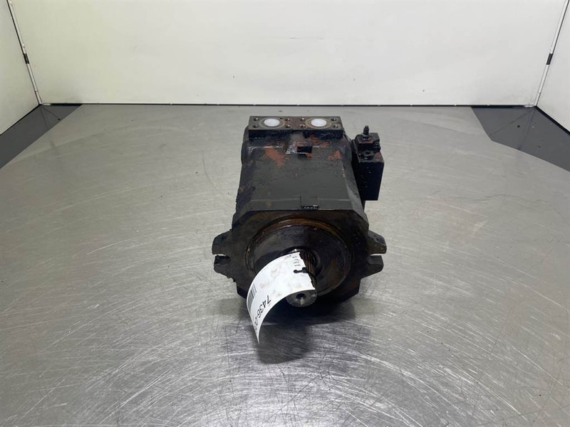 Atlas AR75-Linde-Drive motor/Fahrmotor/Rijmotor - חלקי הידרוליקה עבור מכונת בנייה: תמונה 2 Atlas AR75-Linde-Drive motor/Fahrmotor/Rijmotor - חלקי הידרוליקה עבור מכונת בנייה: תמונה 2