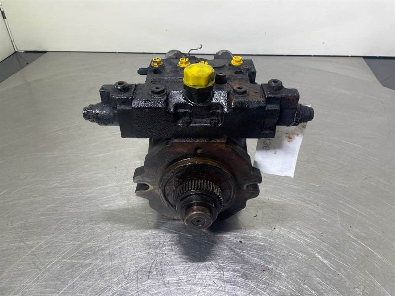 Atlas AR75-Linde-Drive pump/Fahrpumpe/Rijpomp - חלקי הידרוליקה עבור מכונת בנייה: תמונה 2 Atlas AR75-Linde-Drive pump/Fahrpumpe/Rijpomp - חלקי הידרוליקה עבור מכונת בנייה: תמונה 2
