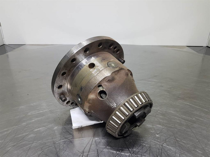 Atlas - Differential/Differentieel - סרן וחלקים עבור מכונת בנייה: תמונה 3 Atlas - Differential/Differentieel - סרן וחלקים עבור מכונת בנייה: תמונה 3