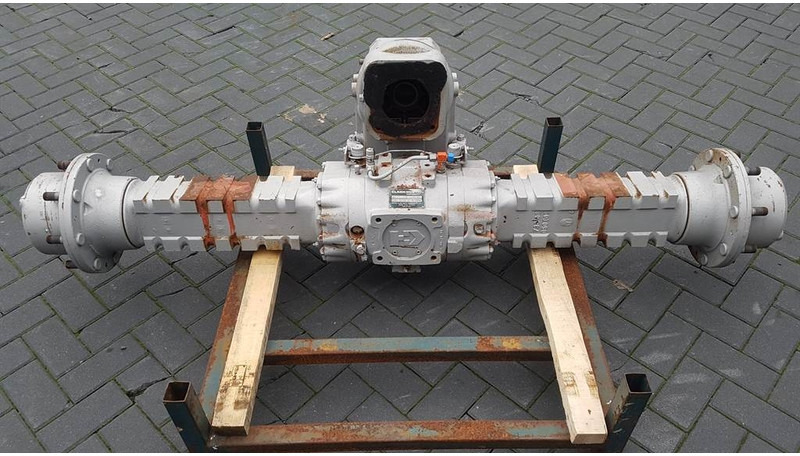 CLARK-HURTH 305/172/172 - Axle/Achse/As - סרן וחלקים עבור מכונת בנייה: תמונה 5 CLARK-HURTH 305/172/172 - Axle/Achse/As - סרן וחלקים עבור מכונת בנייה: תמונה 5