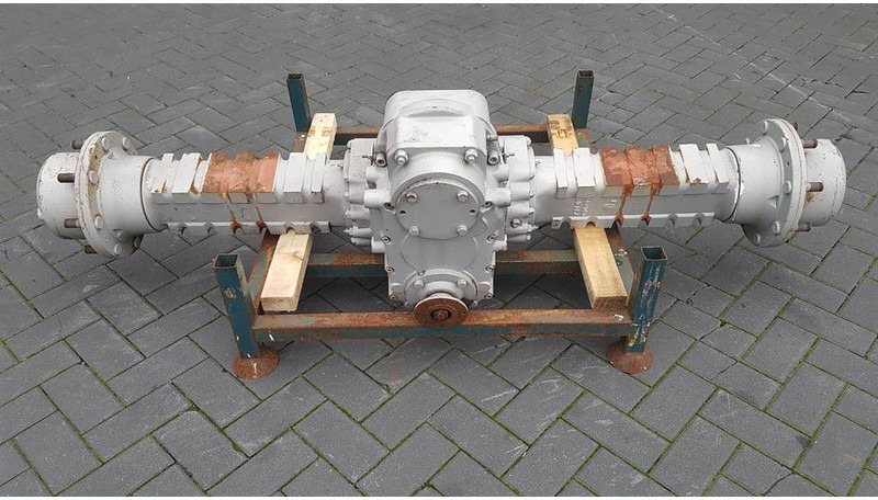 CLARK-HURTH 305/172/172 - Axle/Achse/As - סרן וחלקים עבור מכונת בנייה: תמונה 1 CLARK-HURTH 305/172/172 - Axle/Achse/As - סרן וחלקים עבור מכונת בנייה: תמונה 1