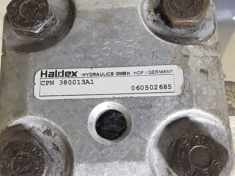 Case 621D-2200943-Haldex-Compact-/steering unit - חלקי הידרוליקה עבור מכונת בנייה: תמונה 4 Case 621D-2200943-Haldex-Compact-/steering unit - חלקי הידרוליקה עבור מכונת בנייה: תמונה 4