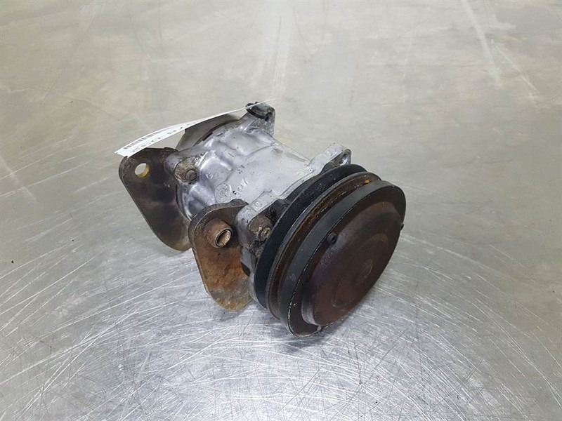 Case 621D-Sanden U4611-Compressor/Kompressor/Aircopomp - מנוע עבור מכונת בנייה: תמונה 2 Case 621D-Sanden U4611-Compressor/Kompressor/Aircopomp - מנוע עבור מכונת בנייה: תמונה 2