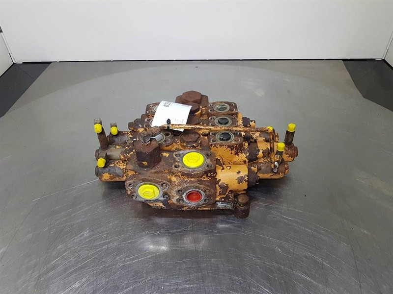 Case 921C-Parker V90 115 E-Valve/Ventile/Ventiel - חלקי הידרוליקה עבור מכונת בנייה: תמונה 2 Case 921C-Parker V90 115 E-Valve/Ventile/Ventiel - חלקי הידרוליקה עבור מכונת בנייה: תמונה 2