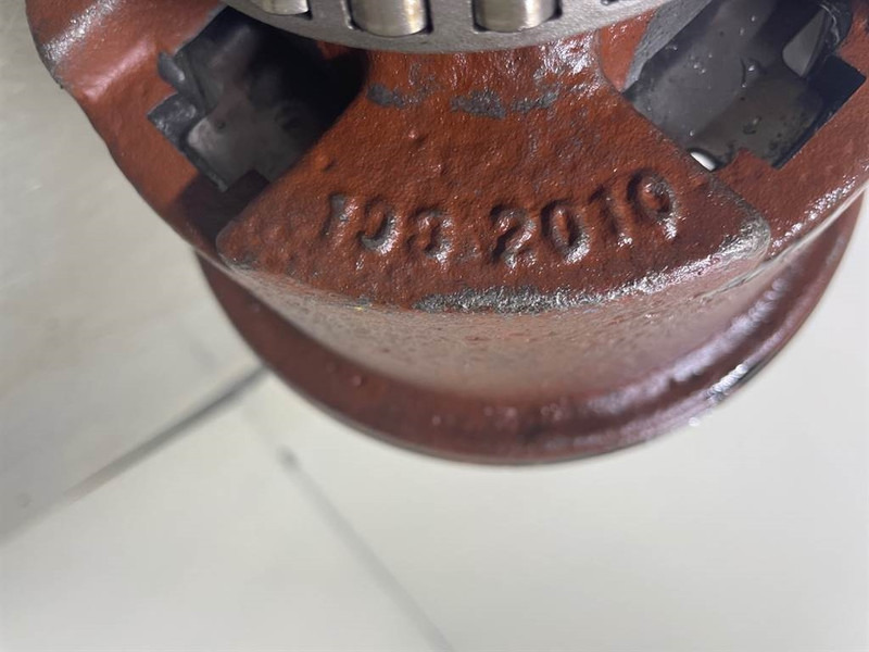 Cat 924G - Bevel gear set housing - סרן וחלקים עבור מכונת בנייה: תמונה 5 Cat 924G - Bevel gear set housing - סרן וחלקים עבור מכונת בנייה: תמונה 5