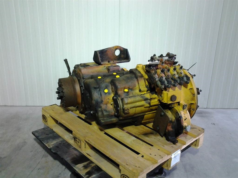 Cat 928G-234-8803-Transmission/Getriebe/Transmissiebak - תיבת הילוכים וחלקים עבור מכונת בנייה: תמונה 2 Cat 928G-234-8803-Transmission/Getriebe/Transmissiebak - תיבת הילוכים וחלקים עבור מכונת בנייה: תמונה 2