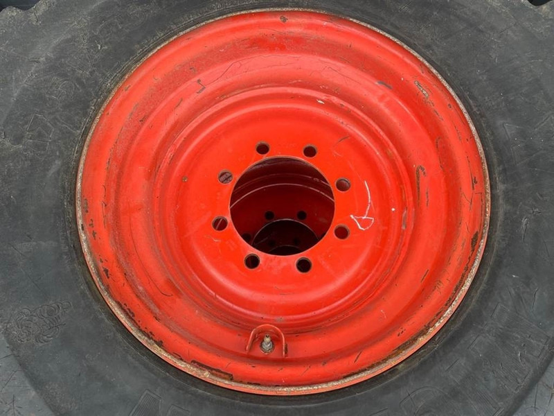 Claas CL956-Michelin 17.5R25-Tire/Reifen/Band - גלגלים וצמיגים עבור מכונת בנייה: תמונה 3 Claas CL956-Michelin 17.5R25-Tire/Reifen/Band - גלגלים וצמיגים עבור מכונת בנייה: תמונה 3
