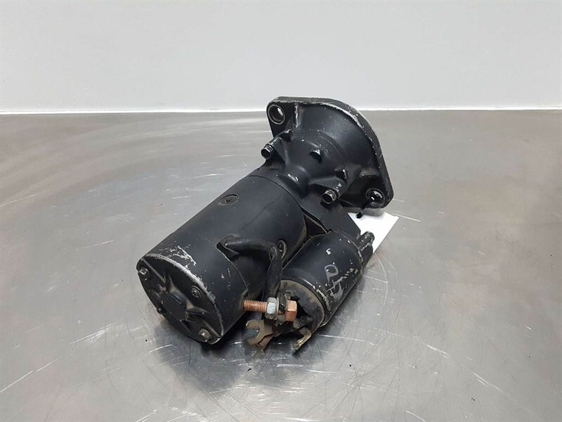Hitachi 12V 15T 2,5KW - Starter/Anlasser/Startmotor - מנוע עבור מכונת בנייה: תמונה 3 Hitachi 12V 15T 2,5KW - Starter/Anlasser/Startmotor - מנוע עבור מכונת בנייה: תמונה 3