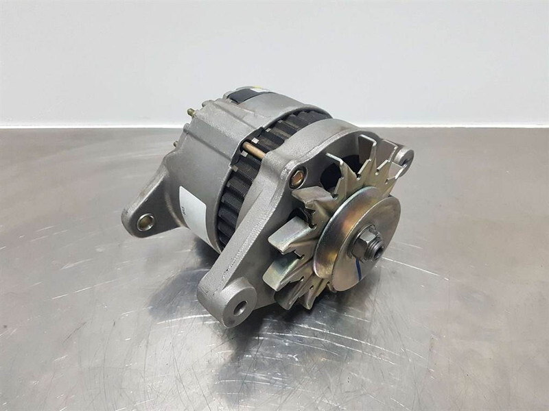 Hitachi 14V 55A-Alternator/Lichtmaschine/Dynamo - מנוע עבור מכונת בנייה: תמונה 1 Hitachi 14V 55A-Alternator/Lichtmaschine/Dynamo - מנוע עבור מכונת בנייה: תמונה 1