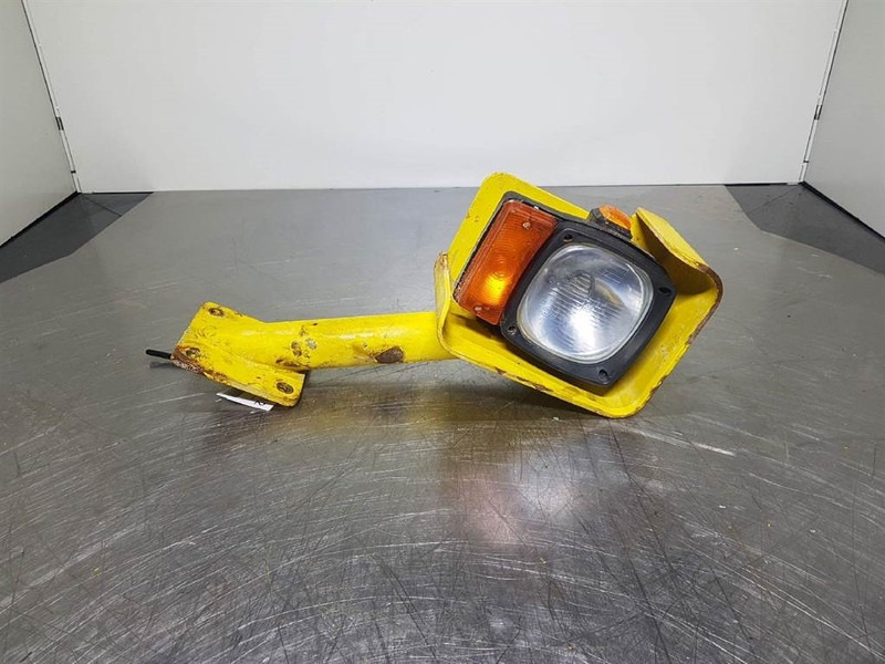 Hyundai HL760-9 - Light/Leuchte/Verlichting - מערכת חשמל עבור מכונת בנייה: תמונה 2 Hyundai HL760-9 - Light/Leuchte/Verlichting - מערכת חשמל עבור מכונת בנייה: תמונה 2