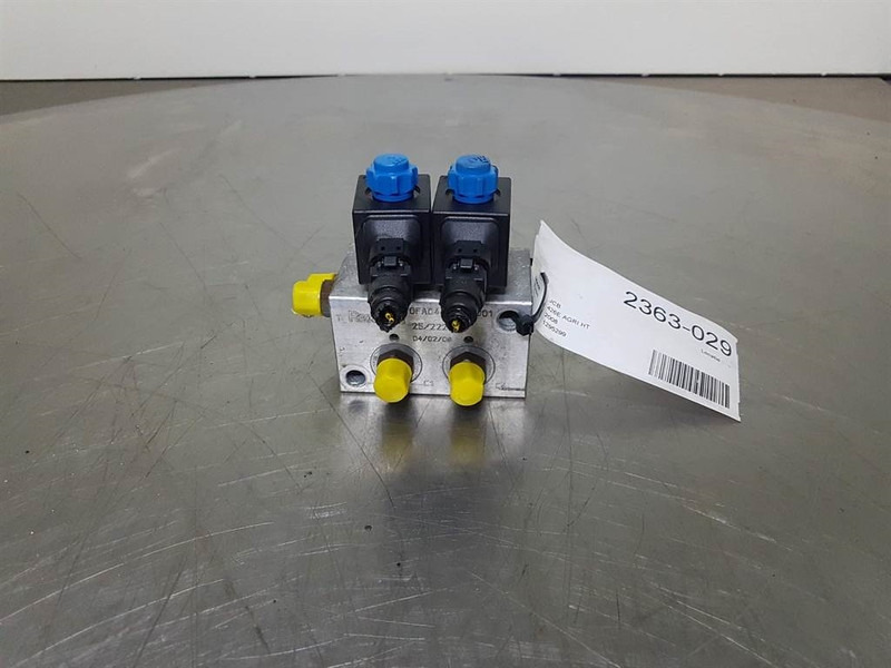 JCB 426E AGRI HT-25/222707-Valve/Ventile/Ventiel - חלקי הידרוליקה עבור מכונת בנייה: תמונה 1 JCB 426E AGRI HT-25/222707-Valve/Ventile/Ventiel - חלקי הידרוליקה עבור מכונת בנייה: תמונה 1