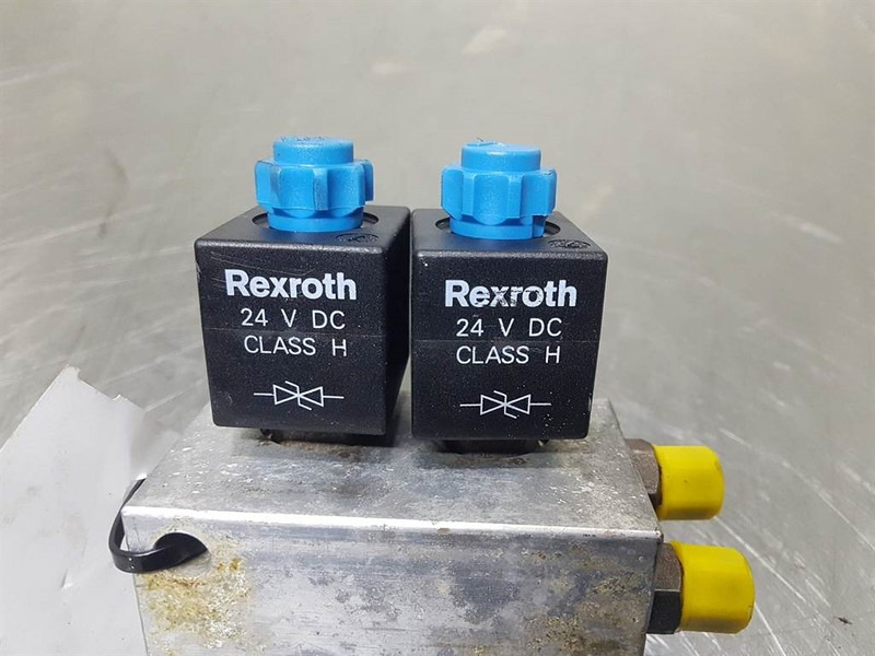 JCB 426E AGRI HT-25/222707-Valve/Ventile/Ventiel - חלקי הידרוליקה עבור מכונת בנייה: תמונה 5 JCB 426E AGRI HT-25/222707-Valve/Ventile/Ventiel - חלקי הידרוליקה עבור מכונת בנייה: תמונה 5