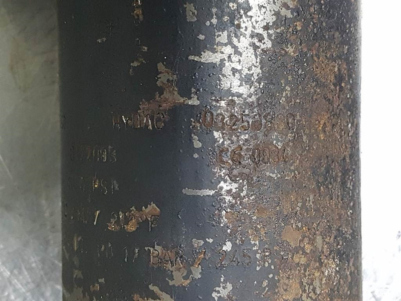 JCB 426E AGRI HT-32/925790-Accumulator/Hydrospeicher - חלקי הידרוליקה עבור מכונת בנייה: תמונה 5 JCB 426E AGRI HT-32/925790-Accumulator/Hydrospeicher - חלקי הידרוליקה עבור מכונת בנייה: תמונה 5