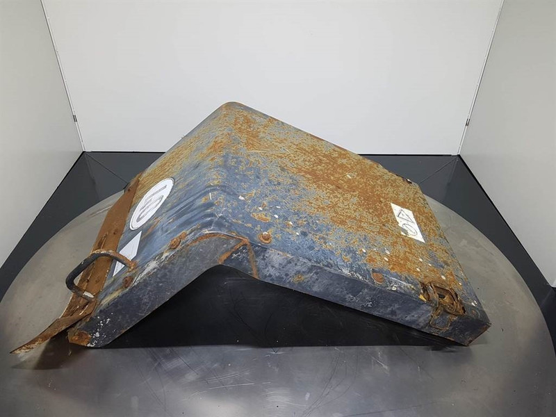 Komatsu WA 320 - 5H - Fender/Kotflügel/Spatbord - כנפון עבור מכונת בנייה: תמונה 1 Komatsu WA 320 - 5H - Fender/Kotflügel/Spatbord - כנפון עבור מכונת בנייה: תמונה 1