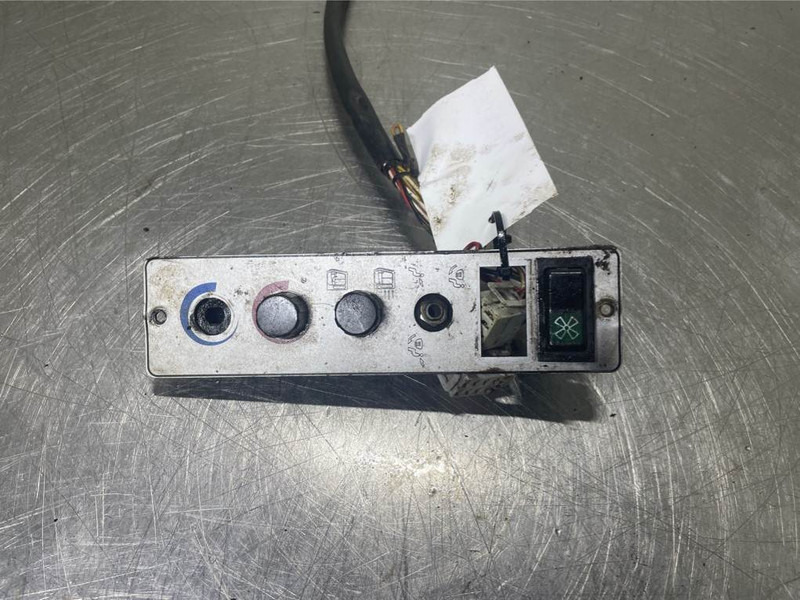 Liebherr A316-5009674-Display unit/Armaturenbrett/Dashboard - מערכת חשמל עבור מכונת בנייה: תמונה 1 Liebherr A316-5009674-Display unit/Armaturenbrett/Dashboard - מערכת חשמל עבור מכונת בנייה: תמונה 1