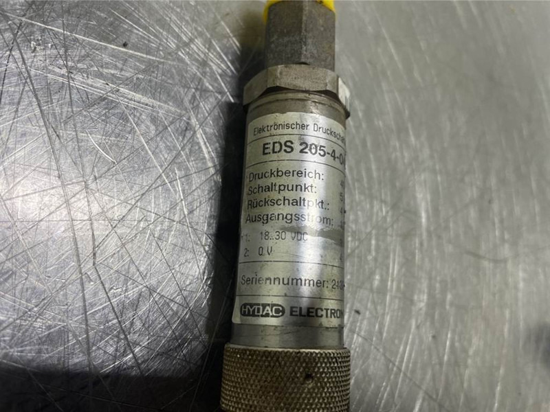 Liebherr A924B-905990-Sensor/Druckschalter - מערכת חשמל עבור מכונת בנייה: תמונה 3 Liebherr A924B-905990-Sensor/Druckschalter - מערכת חשמל עבור מכונת בנייה: תמונה 3