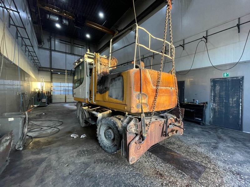 Liebherr LH 22 M - (For parts) - מחפר גלגלים: תמונה 2 Liebherr LH 22 M - (For parts) - מחפר גלגלים: תמונה 2