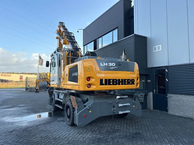 Liebherr LH 30 M - מטפל בפסולת/ תעשייתי: תמונה 4 Liebherr LH 30 M - מטפל בפסולת/ תעשייתי: תמונה 4