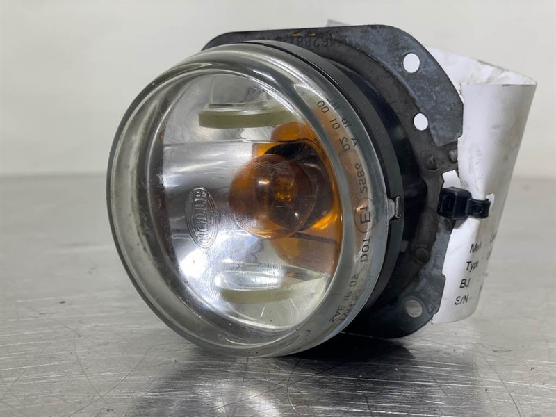 Liebherr LH24M-94018532-Light/Leuchte/Verlichting - מערכת חשמל עבור מכונת בנייה: תמונה 3 Liebherr LH24M-94018532-Light/Leuchte/Verlichting - מערכת חשמל עבור מכונת בנייה: תמונה 3