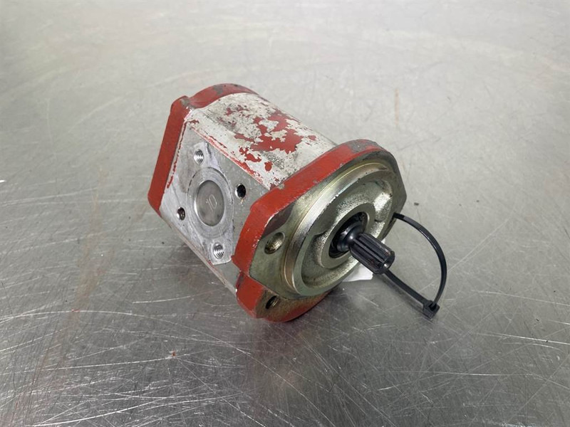 Linde H50-Haldex W9A1-27-R-3-F-27-Gearpump/Zahnradpumpe - חלקי הידרוליקה עבור מכונת בנייה: תמונה 1 Linde H50-Haldex W9A1-27-R-3-F-27-Gearpump/Zahnradpumpe - חלקי הידרוליקה עבור מכונת בנייה: תמונה 1