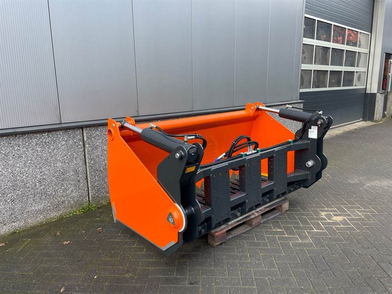 MAMMUT SC220M - Silage cutter/Silageschneider/Kuilhapper - ציוד צמחי: תמונה 4 MAMMUT SC220M - Silage cutter/Silageschneider/Kuilhapper - ציוד צמחי: תמונה 4